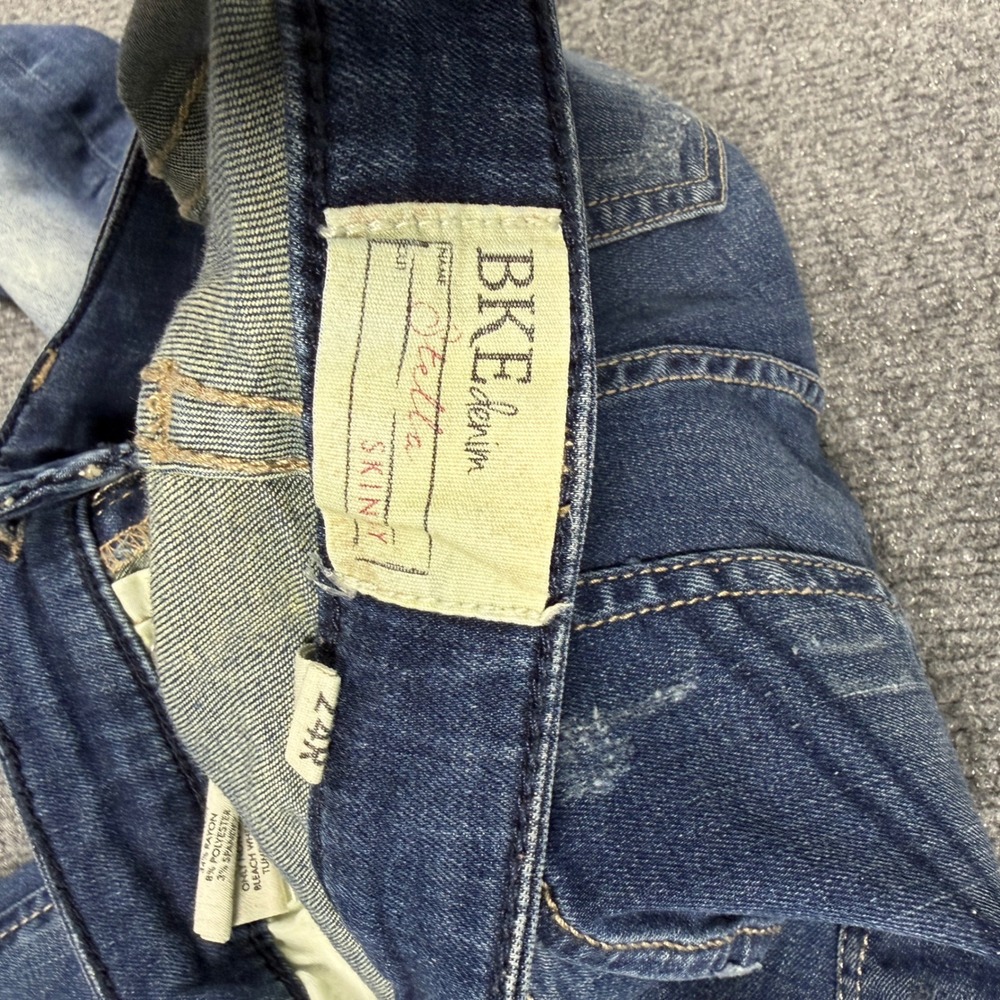 BKE Stella Skinny Jeans Womens 24R Medium Wash Distressed Whiskered Denim - Picture 11 of 16